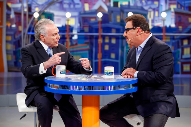 Temer pede apoio à nova Previdência em programa do Ratinho